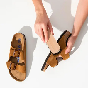 Jak wyczyścić klapki Birkenstock?