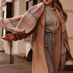 Stylizacje na festiwal. Stwórz niezapomniany i modny look!