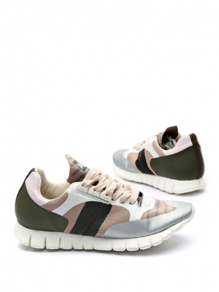 SNEAKERSY SOYA FISH