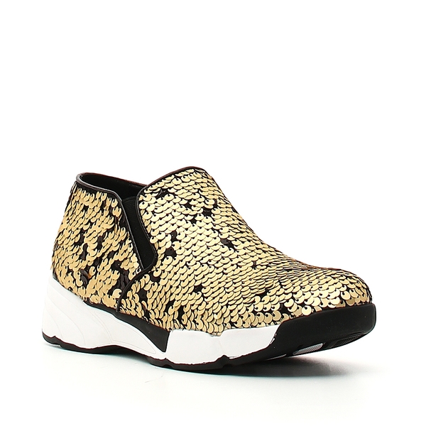 SNEAKERSY UMA PARKER