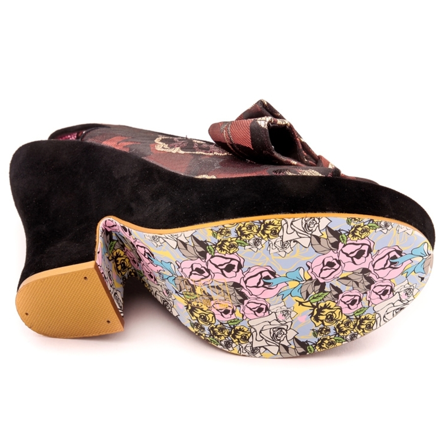 SZPILKI IRREGULAR CHOICE