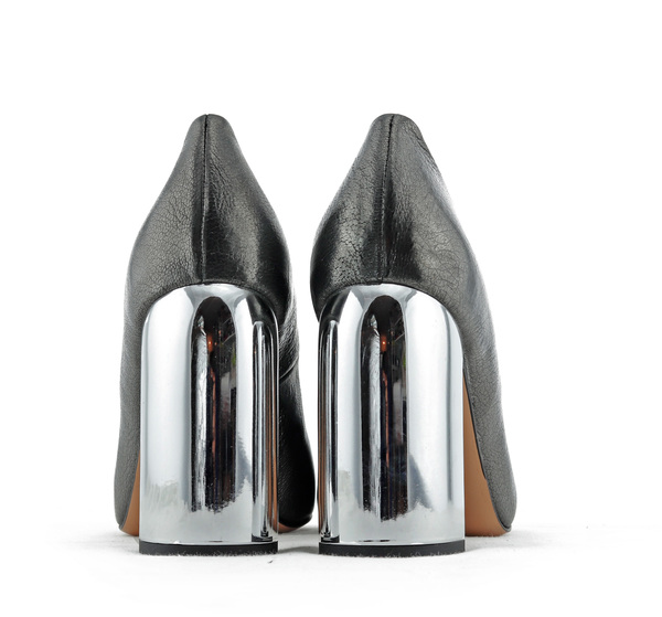 SZPILKI HEGO'S MILANO