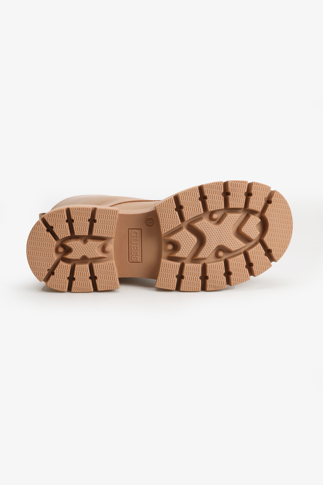 BOTKI  GUESS