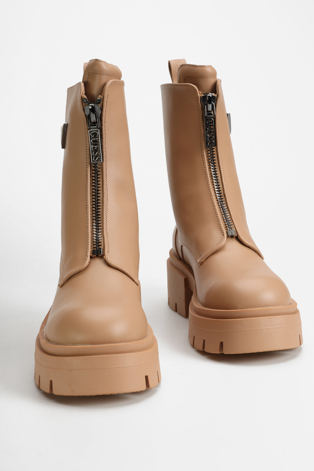 BOTKI  GUESS