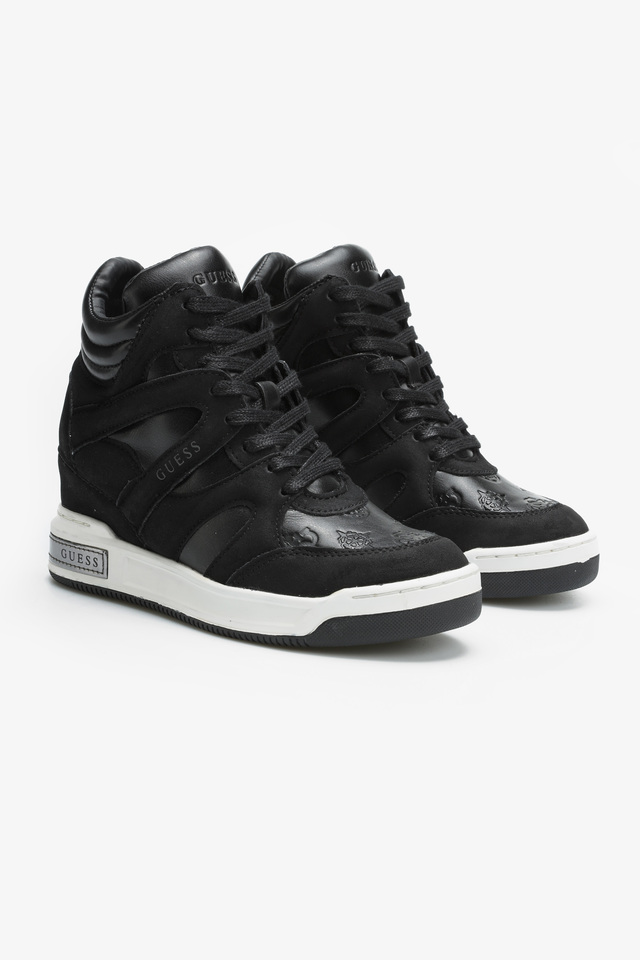  SNEAKERSY GUESS
