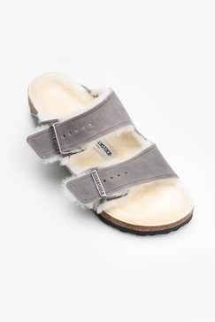 KLAPKI BIRKENSTOCK ARIZONA LEOI SHEARLING IRON ARIZONA LEOI SHEARLING IRON