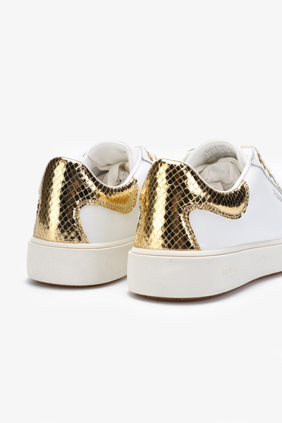 SNEAKERSY GUESS