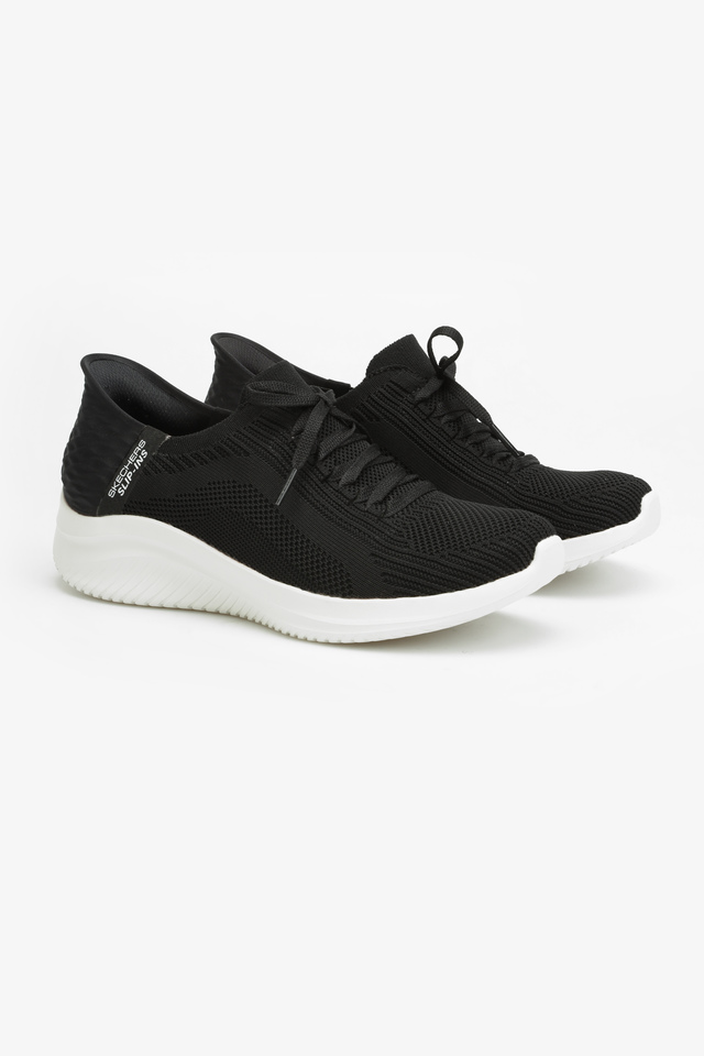 CZARNE SNEAKERSY SKECHERS