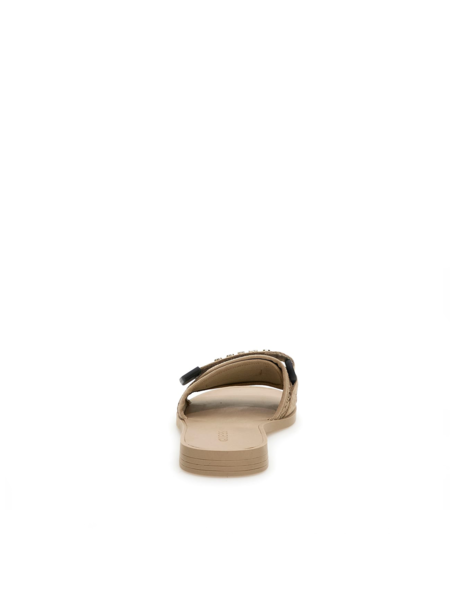 KLAPKI GUESS