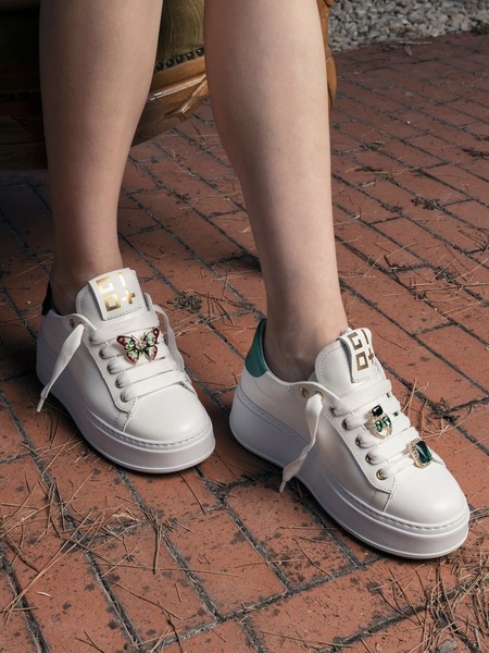 SNEAKERSY GIO+