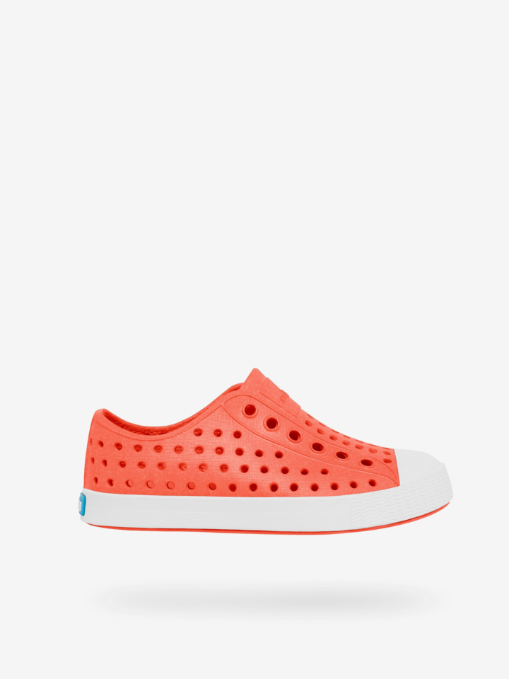 TRAMPKI NATIVE