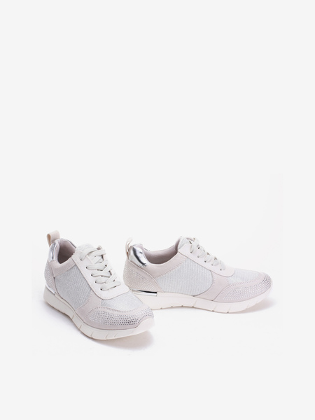 SNEAKERSY UMA PARKER