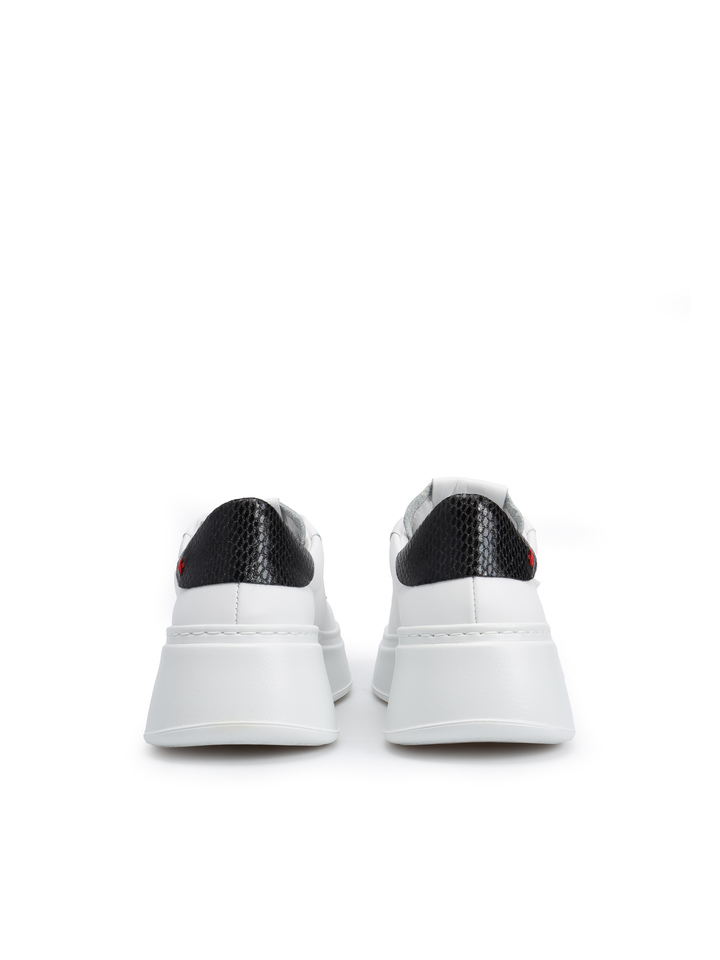 BIAŁE SNEAKERSY GIO+
