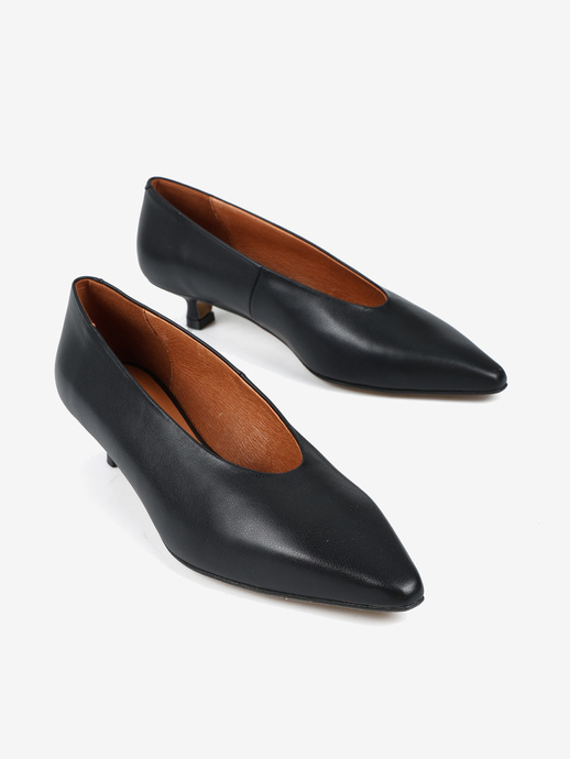 SZPILKI HEGO'S Milano 25541-273A NAPA VOLGA NEGRO