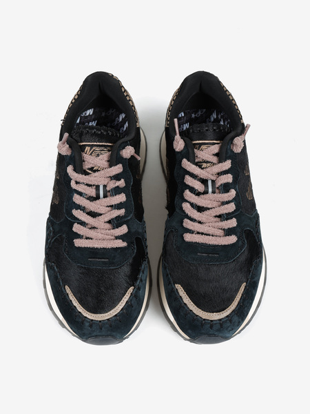 SNEAKERSY MRP