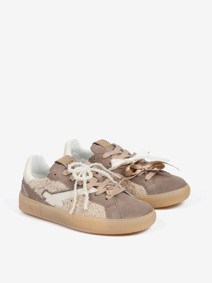 SNEAKERSY GIO+