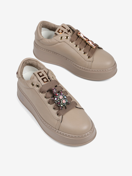 SNEAKERSY GIO+