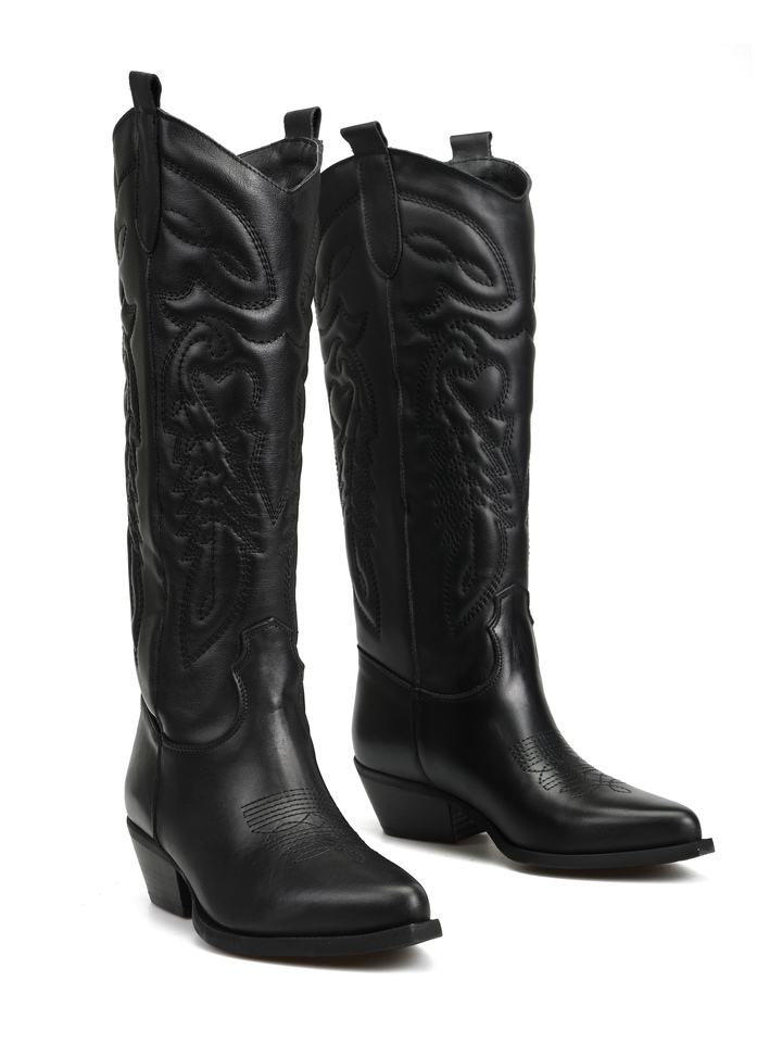 CZARNE KOWBOJKI HEGO'S MILANO