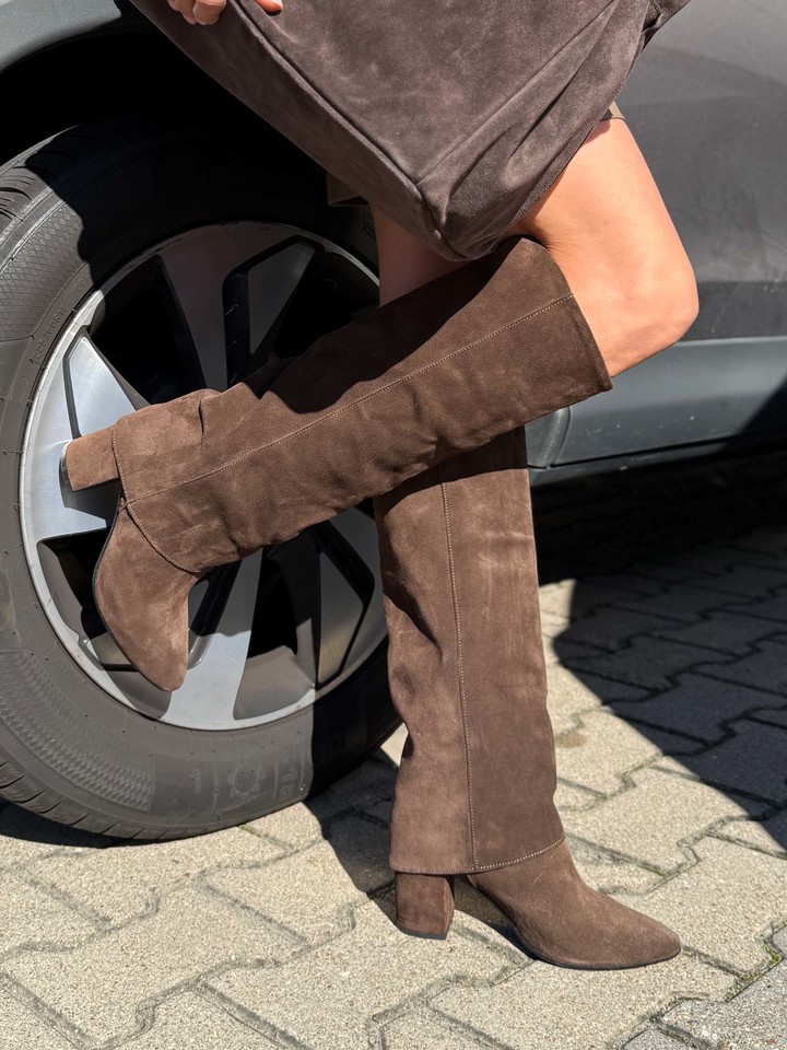 BRĄZOWE KOZAKI NA SŁUPKU HEGO'S MILANO