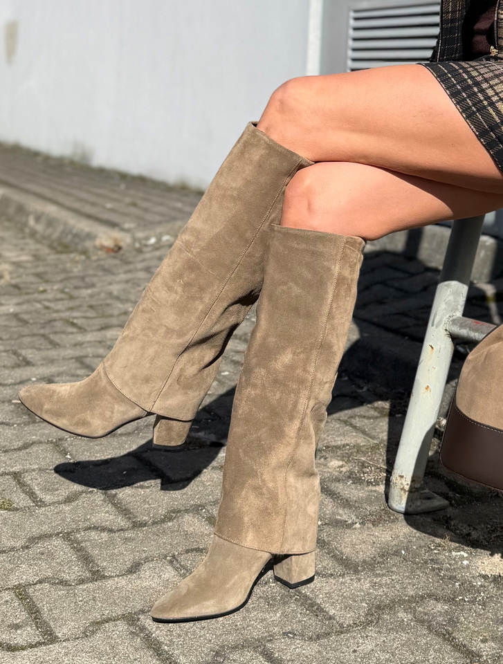 ZAMSZOWE KOZAKI HEGO'S MILANO