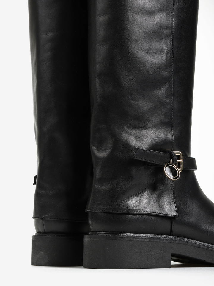 KOZAKI Z OZDOBNĄ KLAMERKĄ HEGO'S MILANO