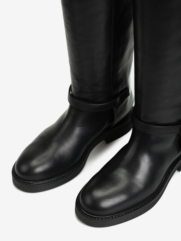 KOZAKI Z OZDOBNĄ KLAMERKĄ HEGO'S MILANO