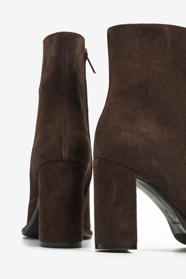 BOTKI NA SŁUPKU HEGO'S MILANO