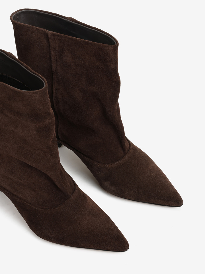 BRĄZOWE BOTKI NA NISKIM OBCASIE HEGO'S MILANO