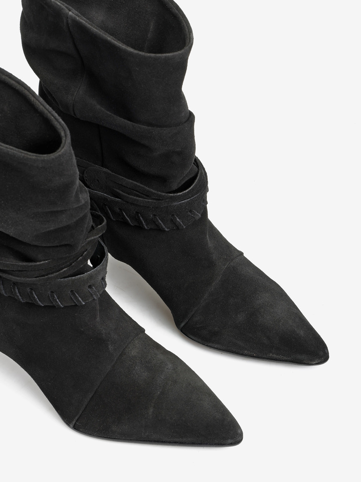 ZAMSZOWE BOTKI HEGO'S MILANO