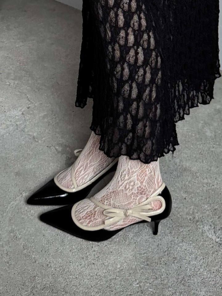 ELEGANCKIE SZPILKI Z KOKARDKĄ HEGO'S Milano