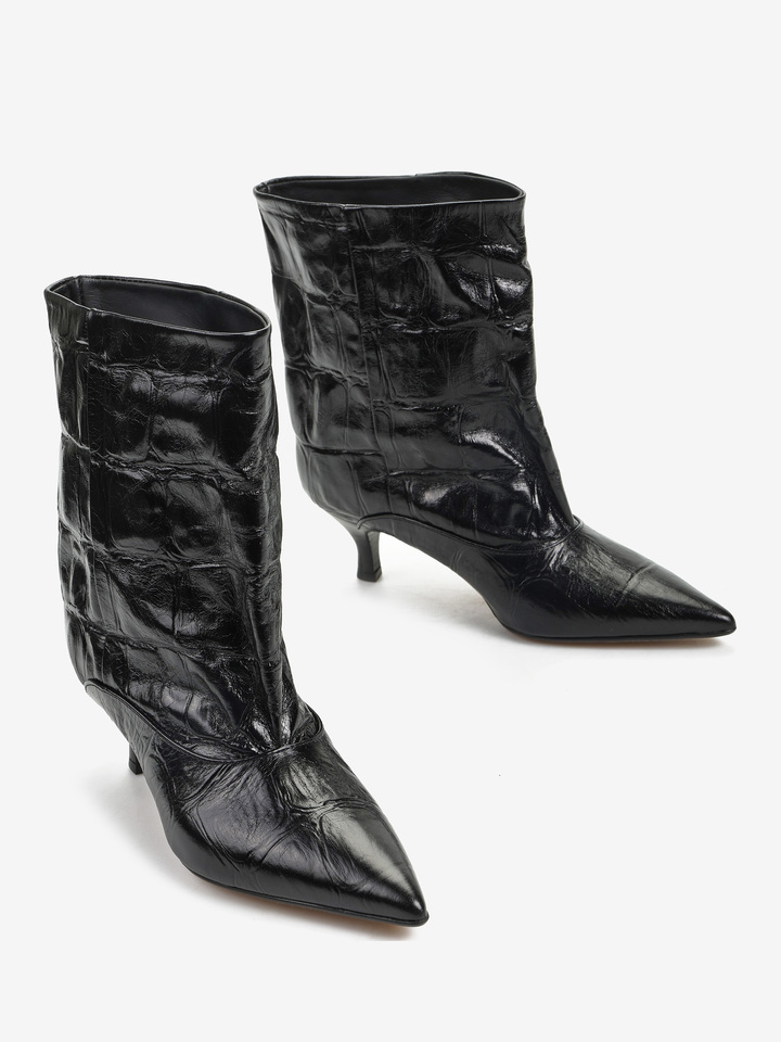 BOTKI NA NISKIM OBCASIE HEGO'S MILANO