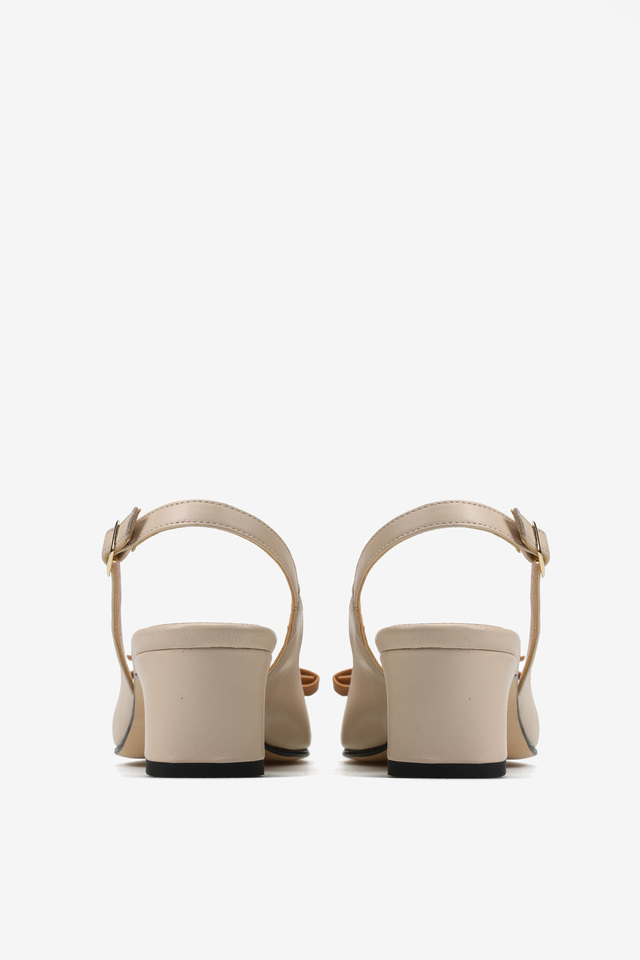 CZÓŁENKA  Z ODKRYTĄ PIĘTĄ HEGO'S MILANO