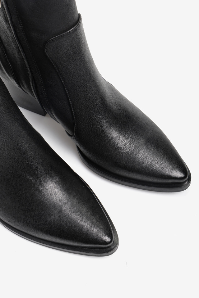 CZARNE KOWBOJKI HEGO'S MILANO