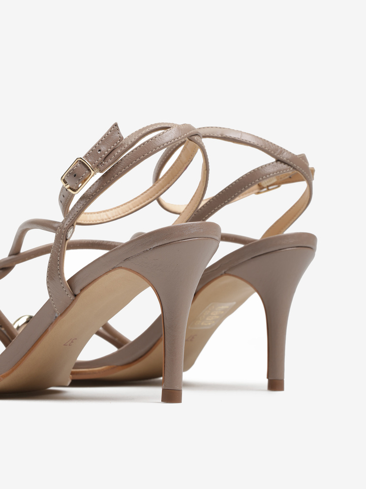 BEŻOWE SANDAŁY HEGO'S MILANO