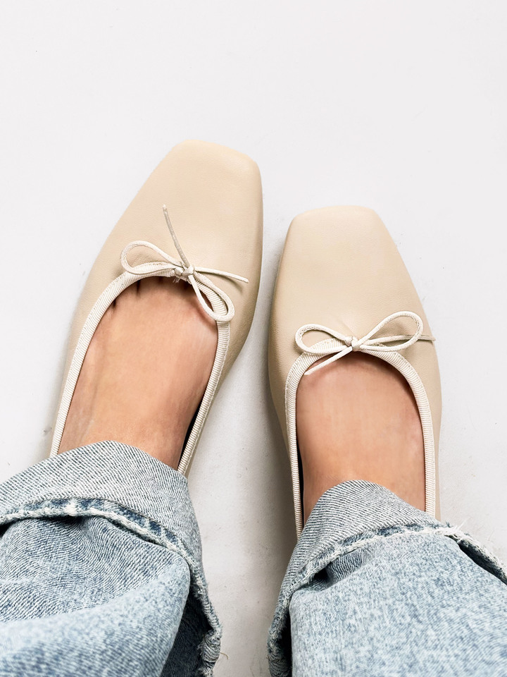 SKÓRZANE BALERINY  HEGO'S MILANO