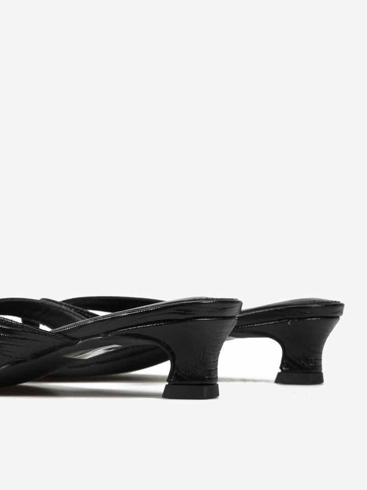 CZARNE KLAPKI HEGO'S Milano