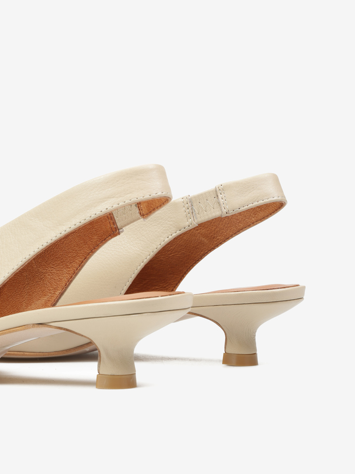 SZPILKI NA NISKIM OBCASIE HEGO'S Milano