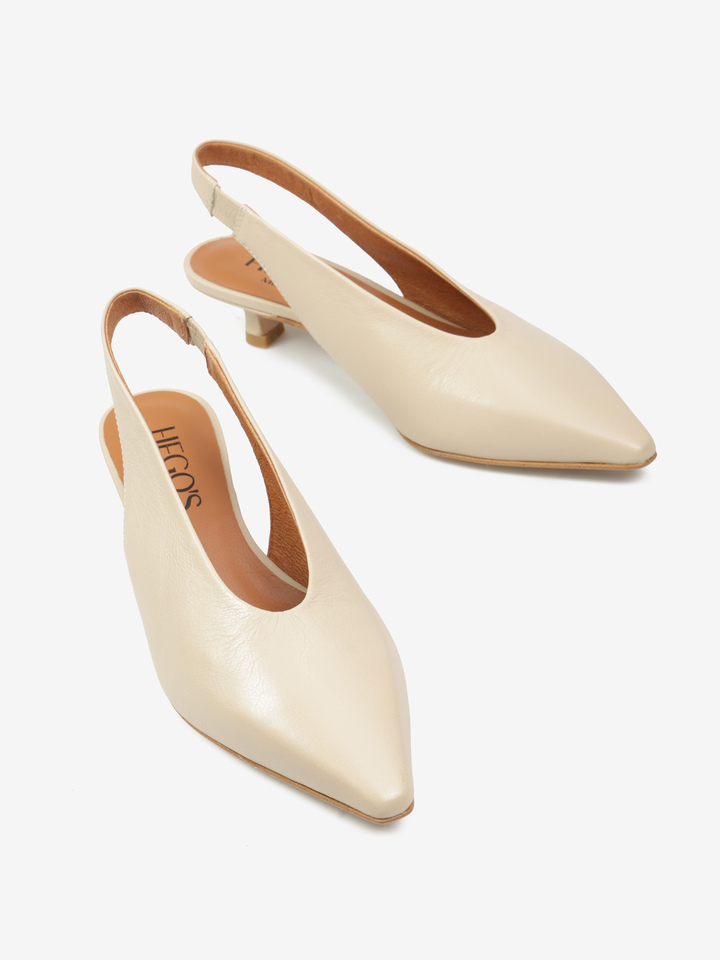 SZPILKI NA NISKIM OBCASIE HEGO'S Milano