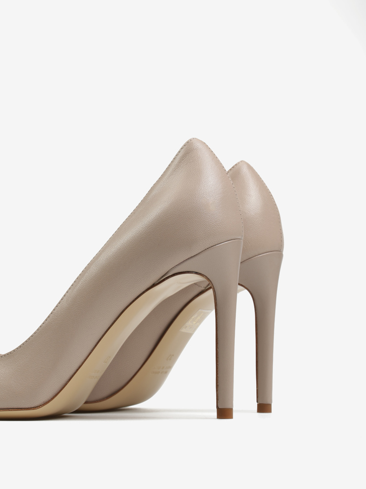 KLASYCZNE SZPILKI HEGO'S Milano