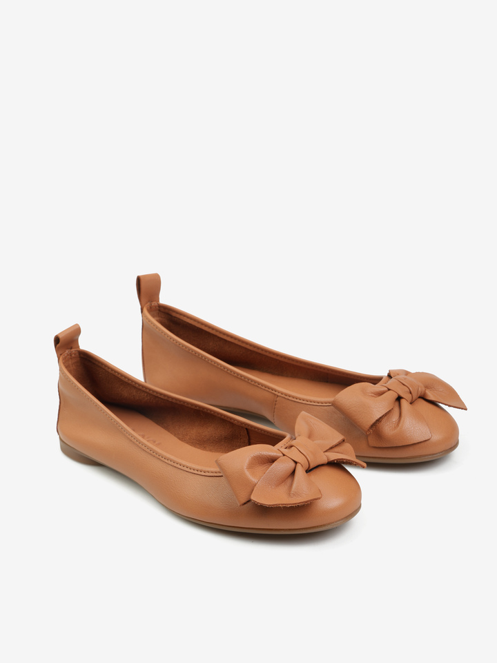 BALERINY  Z KOKARDKĄ HEGO'S Milano