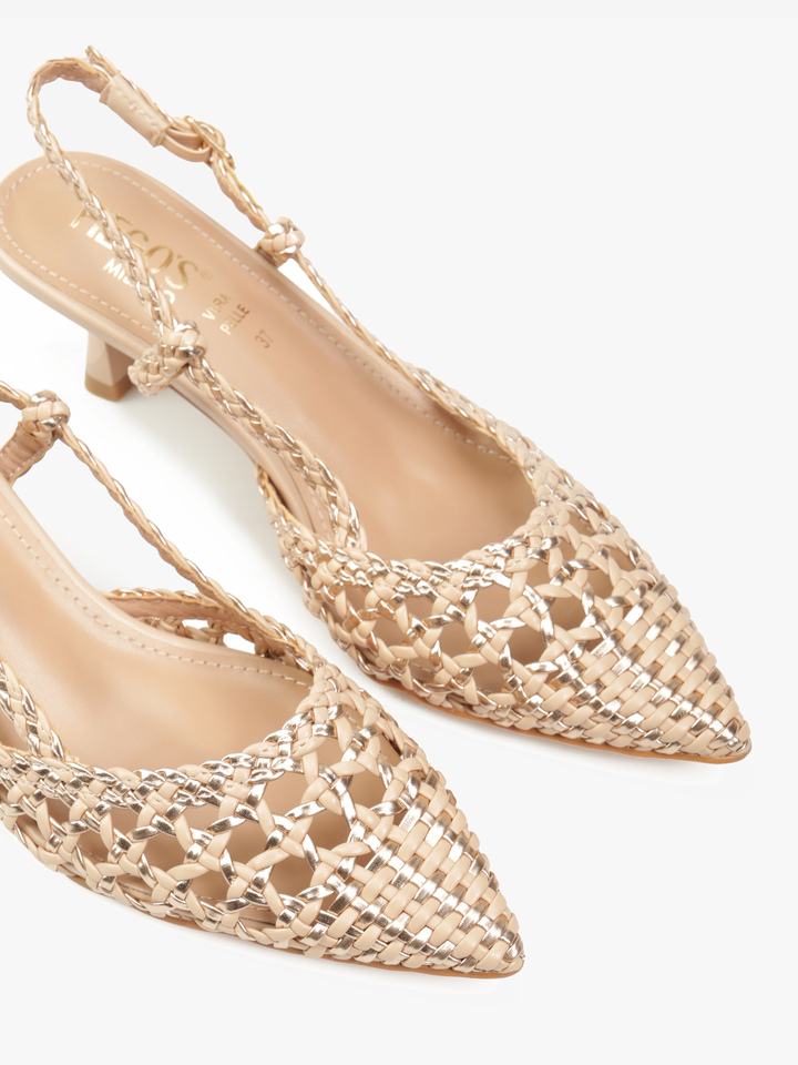 SZPILKI NA NISKIM OBCASIE HEGO'S Milano