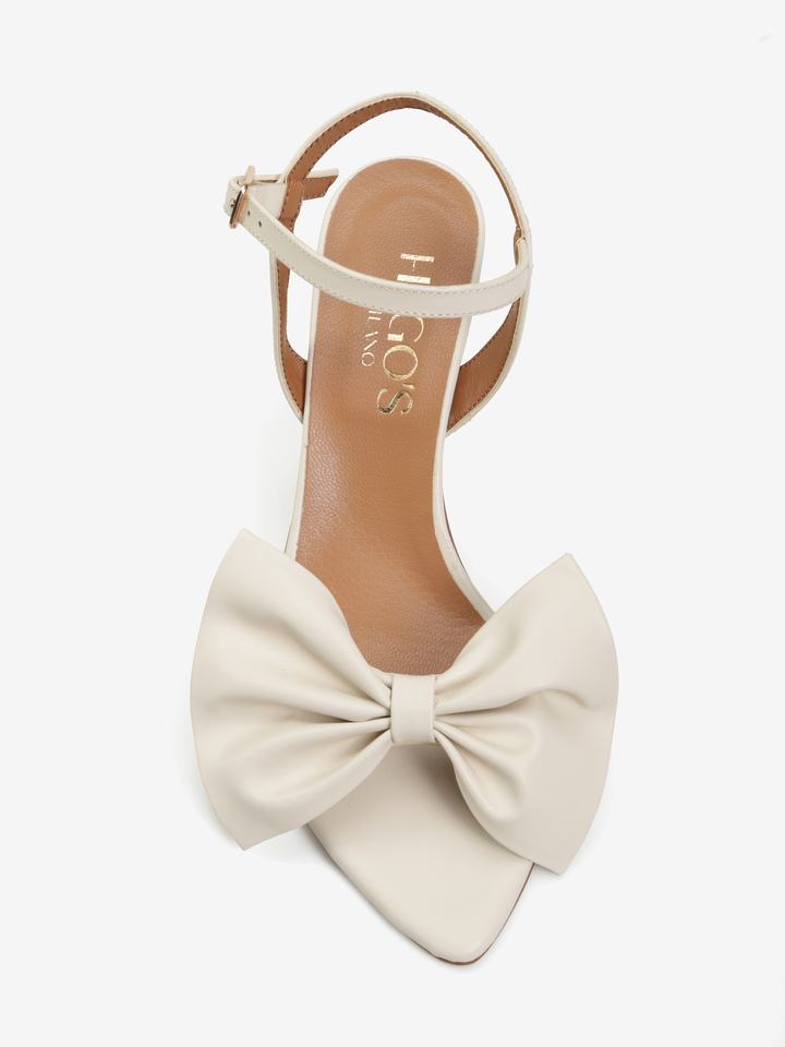 KREMOWE SANDAŁY HEGO'S Milano