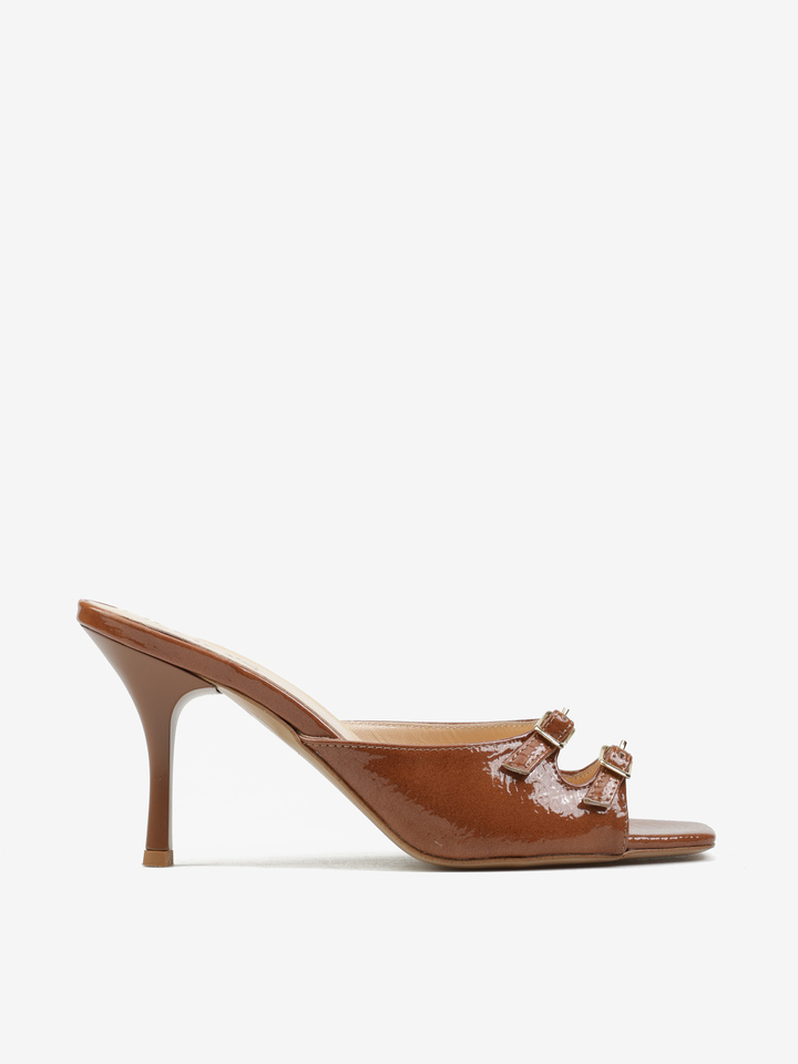 LAKIEROWANE KLAPKI HEGO'S Milano