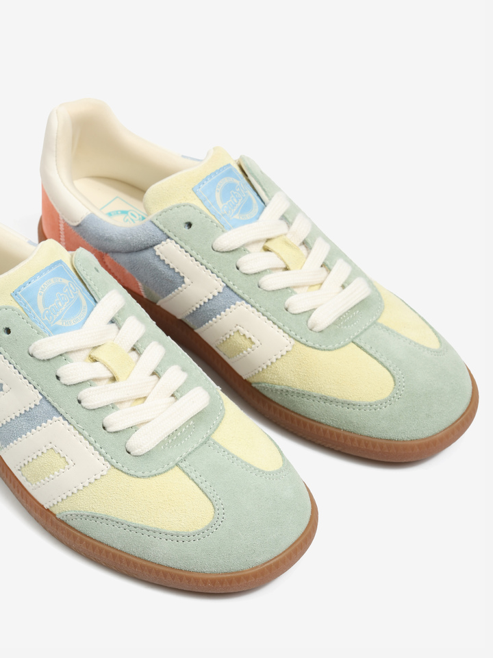 SNEAKERSY BACK70