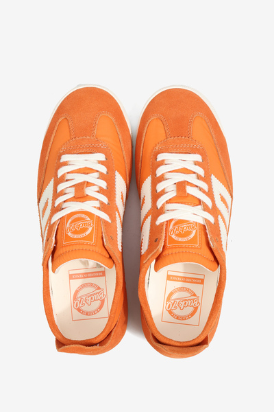 SNEAKERSY BACK70