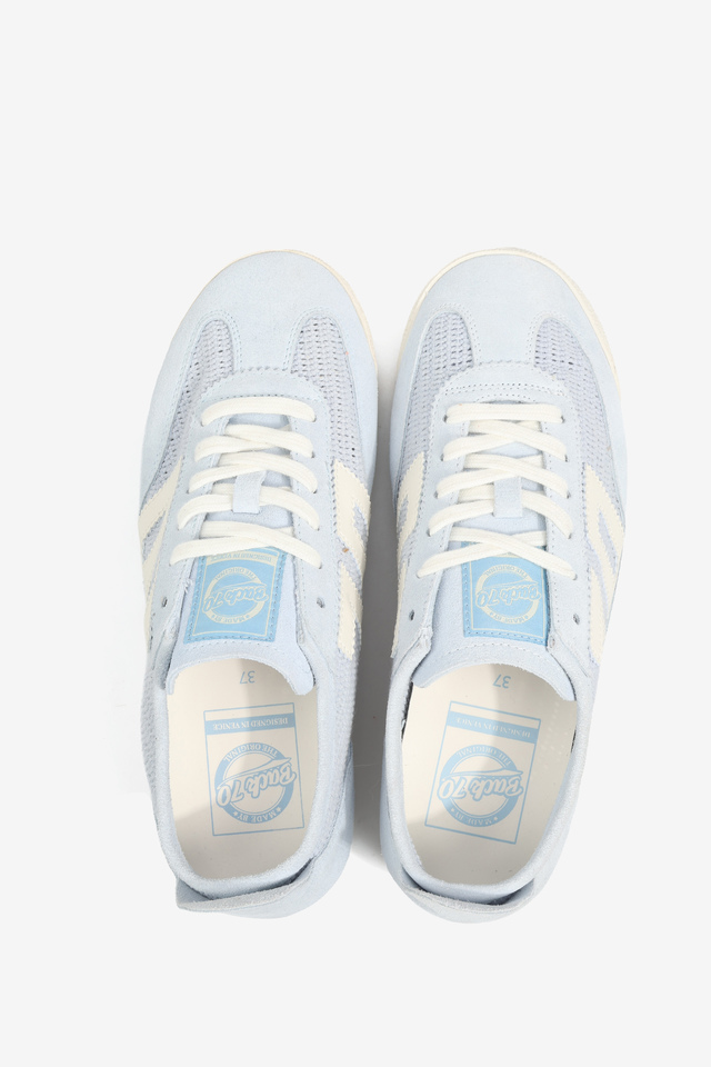 SNEAKERSY BACK70